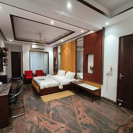 JJK Rukmini Vilas Hotel&Banquet Muzaffarpur Exterior foto