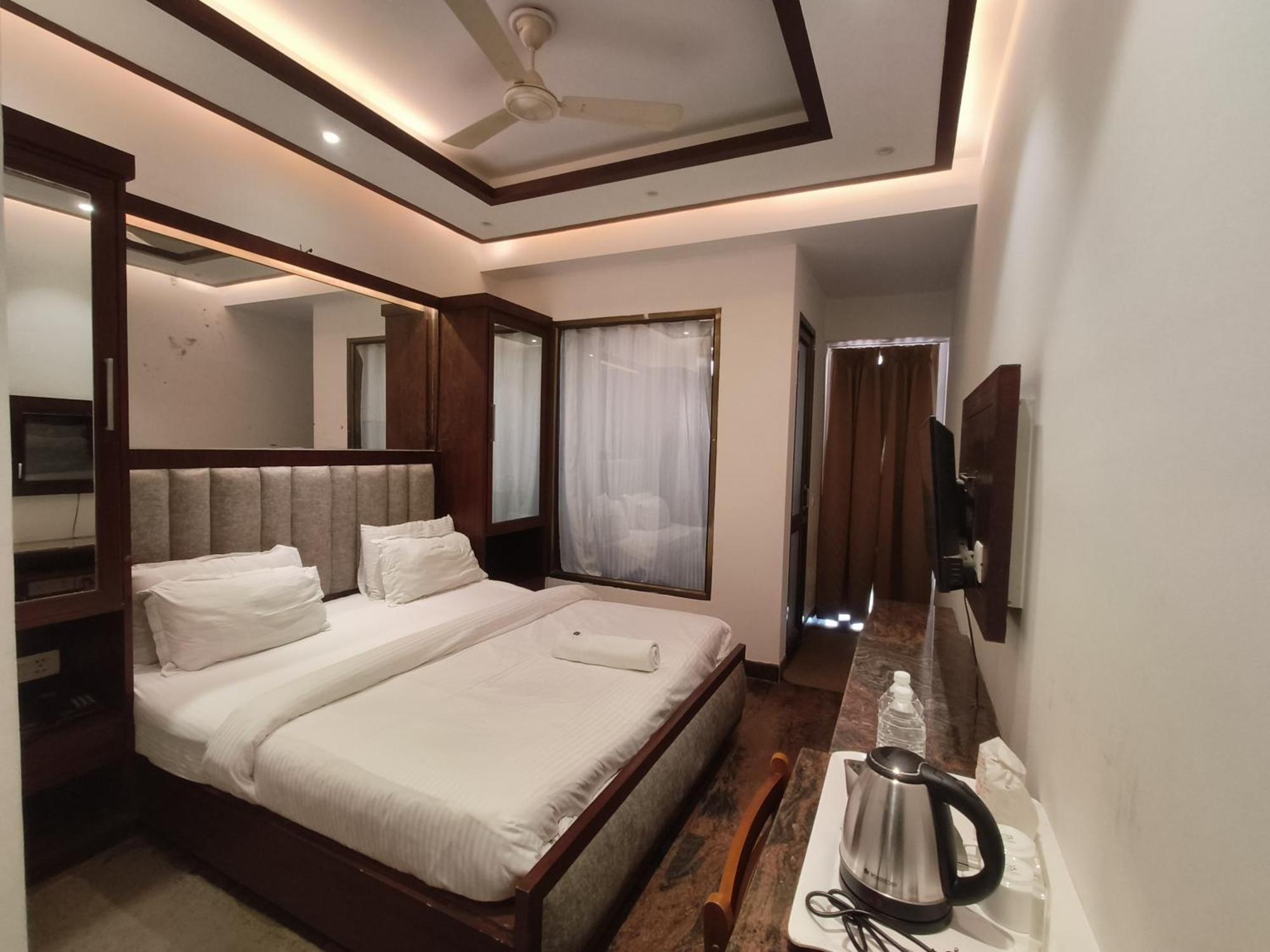 JJK Rukmini Vilas Hotel&Banquet Muzaffarpur Exterior foto