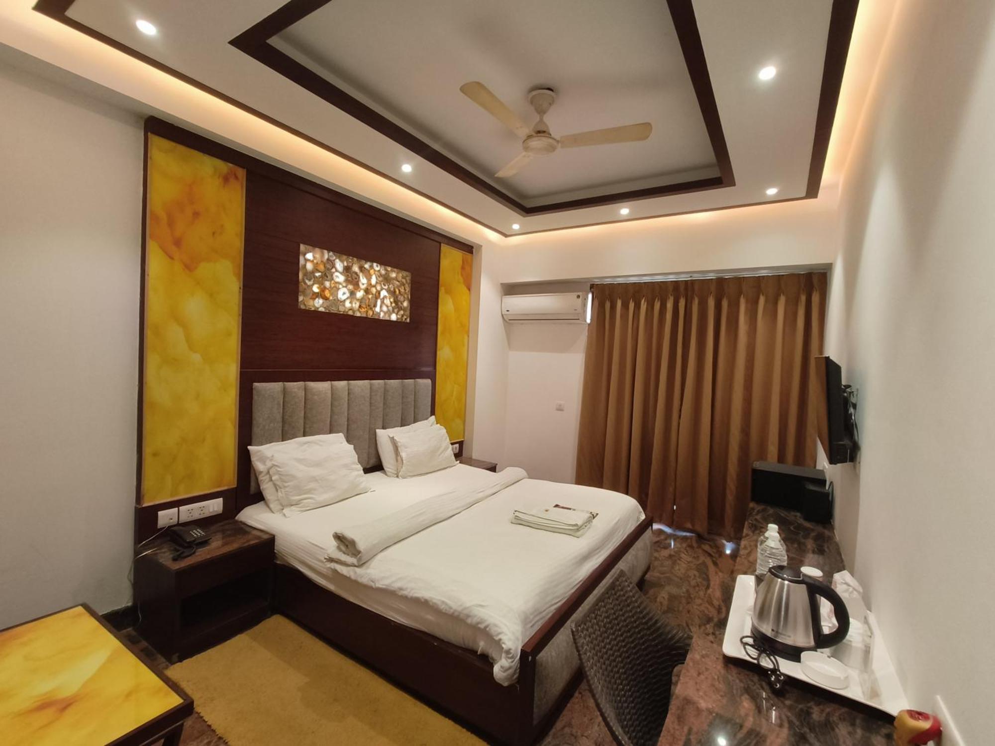 JJK Rukmini Vilas Hotel&Banquet Muzaffarpur Exterior foto