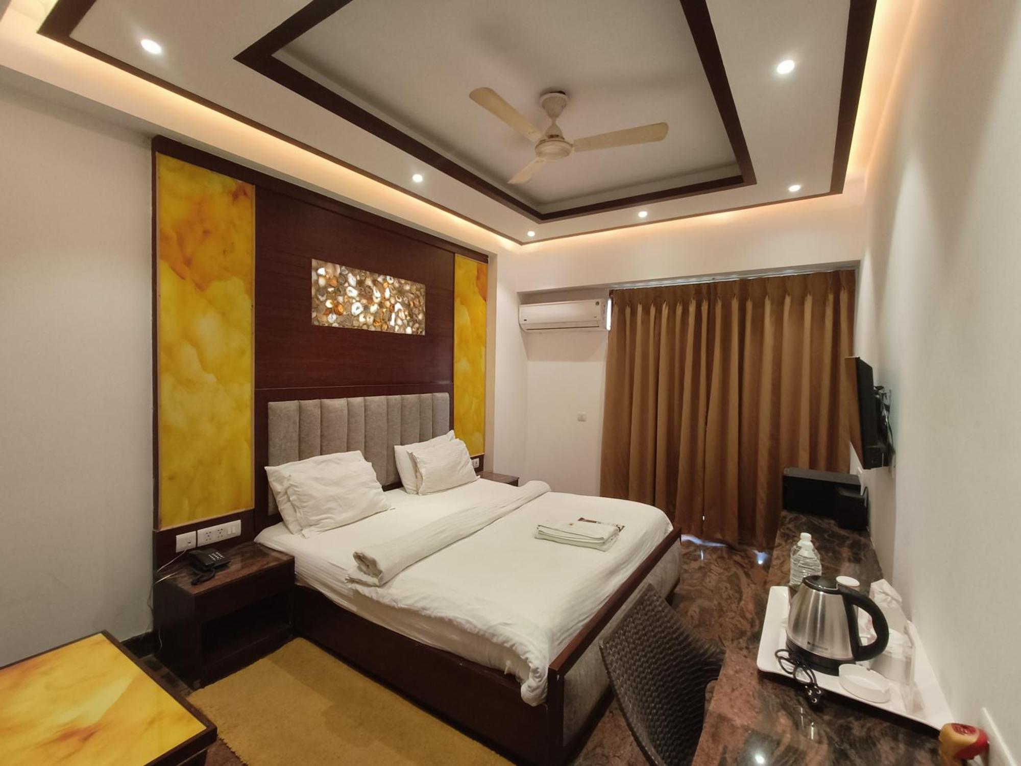 JJK Rukmini Vilas Hotel&Banquet Muzaffarpur Exterior foto