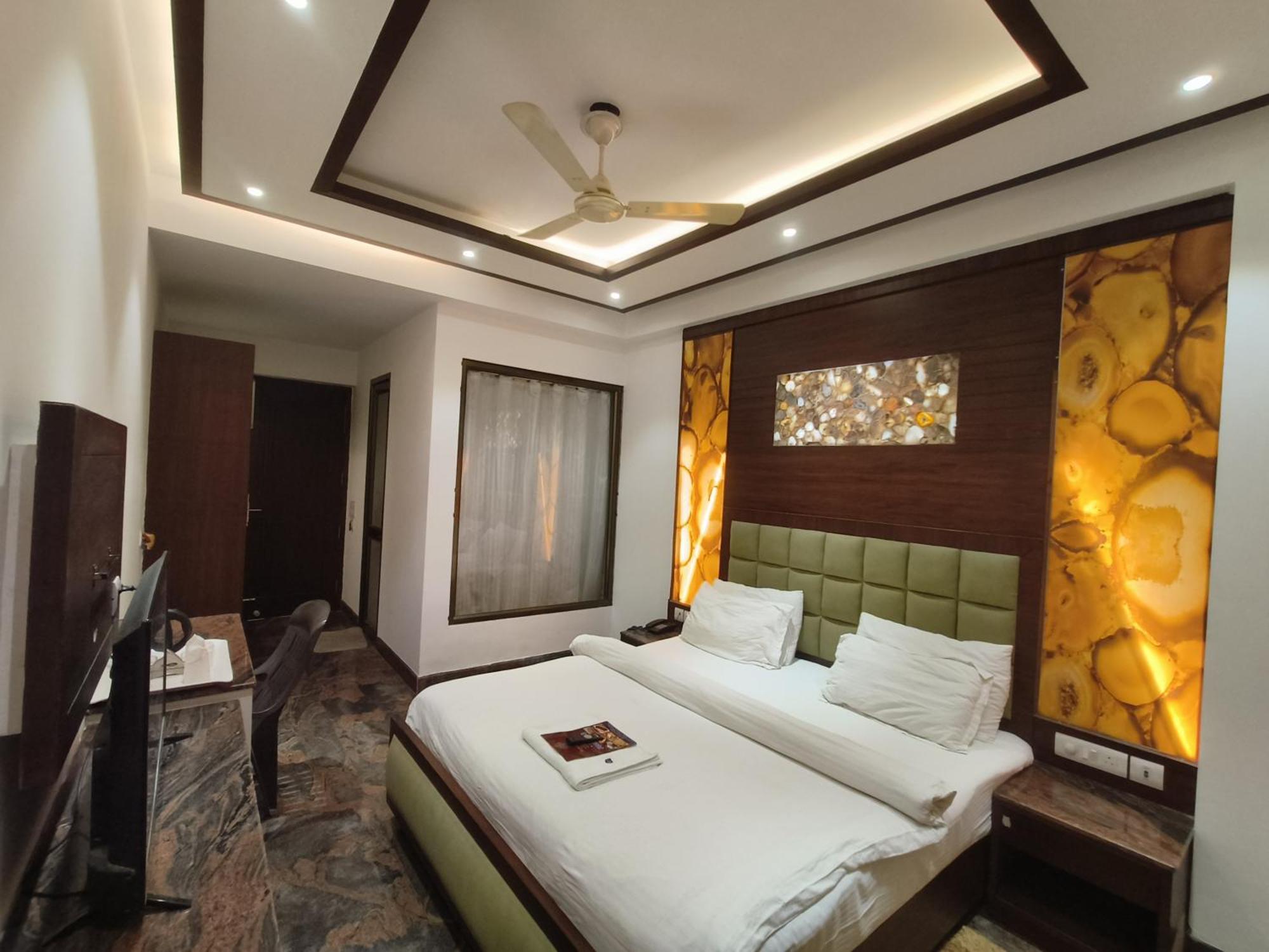 JJK Rukmini Vilas Hotel&Banquet Muzaffarpur Exterior foto