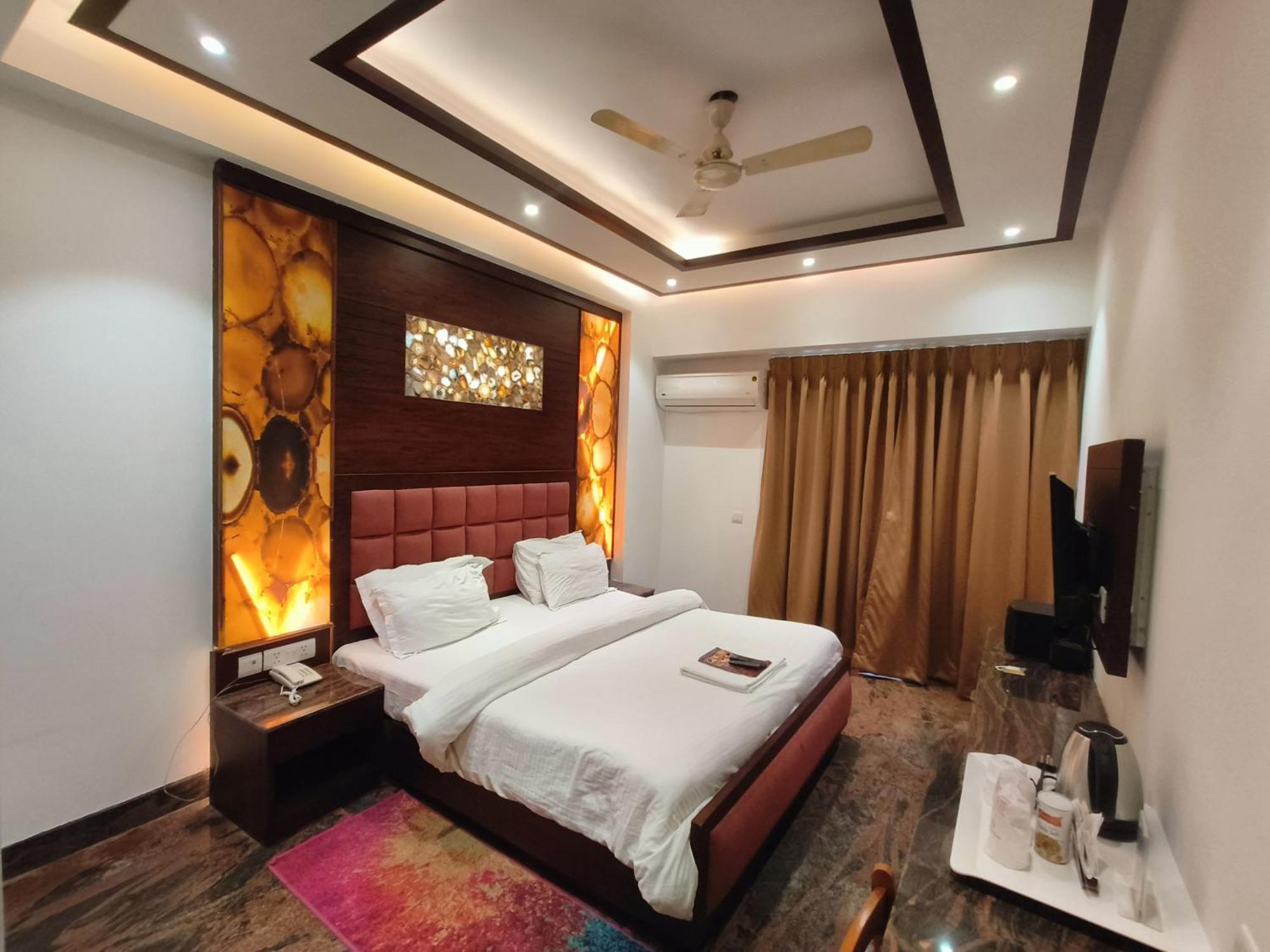 JJK Rukmini Vilas Hotel&Banquet Muzaffarpur Exterior foto